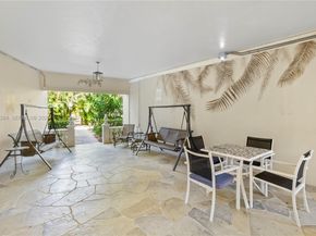 5121 W Oakland Park Blvd 304, Lauderdale Lakes FL 33313