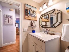 3230 N 72nd Ter, Hollywood FL 33024