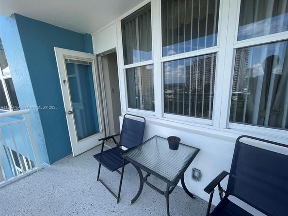 301 N Ocean Blvd 701, Pompano Beach FL 33062