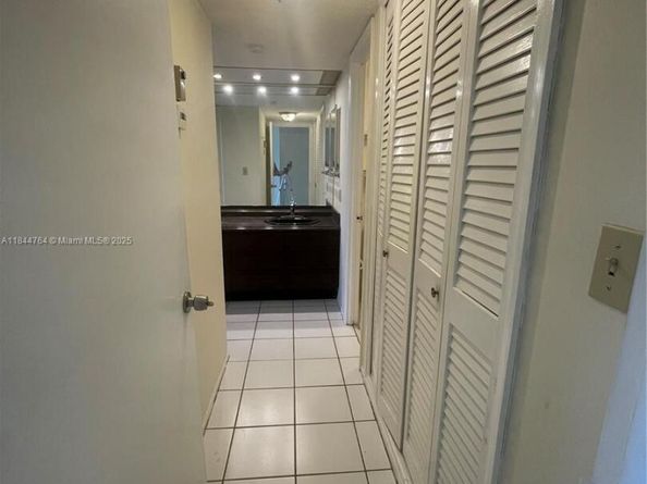 301 N Ocean Blvd 701, Pompano Beach FL 33062
