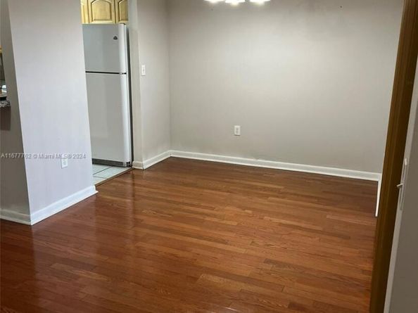 Undisclosed Address #A11677762, Miami FL 33186