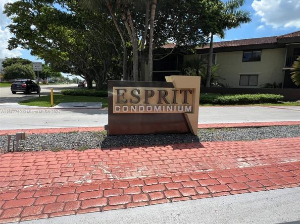 Undisclosed Address #A11677762, Miami FL 33186