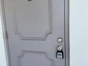 Undisclosed Address #A11845513, Davie FL 33324