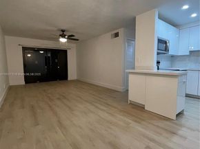 8701 SW 141st St G8, Palmetto Bay FL 33176