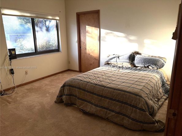 100 NW 129th Ave, Plantation FL 33325