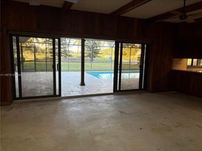 100 NW 129th Ave, Plantation FL 33325