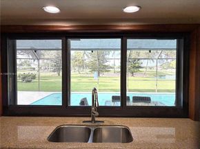 100 NW 129th Ave, Plantation FL 33325