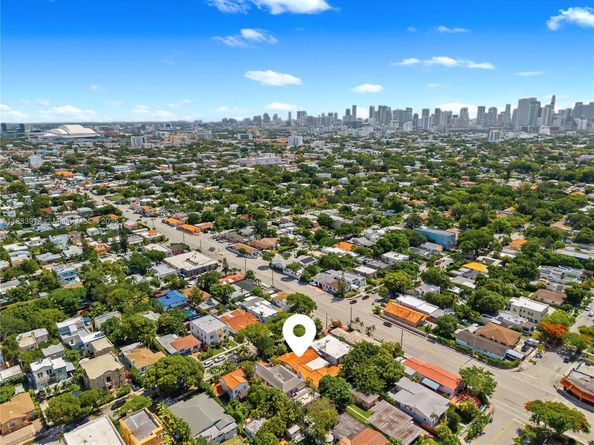 1712 SW 13th St, Miami FL 33145
