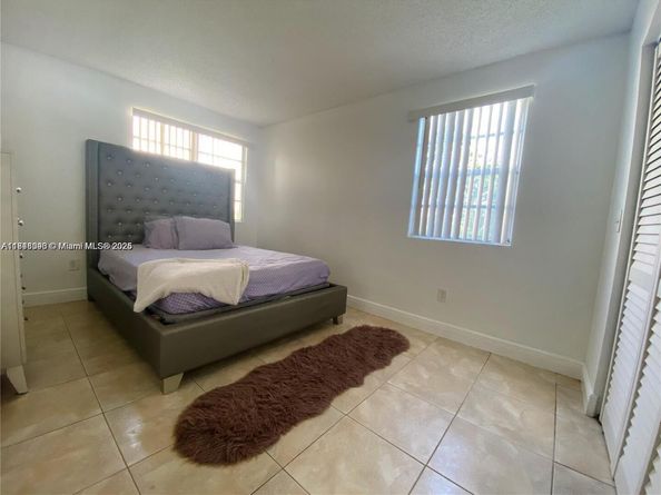 1257 SW 46th Ave 1801, Pompano Beach FL 33069