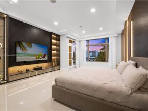 1530 Island Blvd, Aventura FL 33160