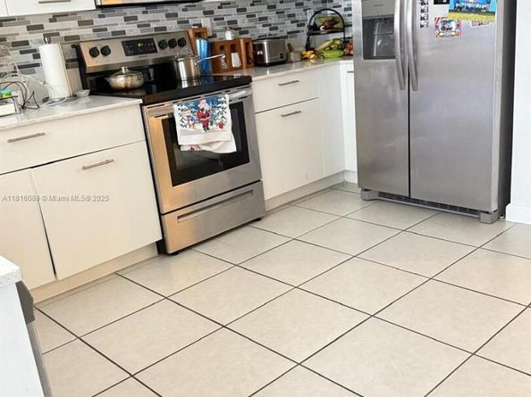 12633 NW 23rd Pl, Miami FL 33167
