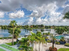 873 NE 195th St 107, Miami FL 33179