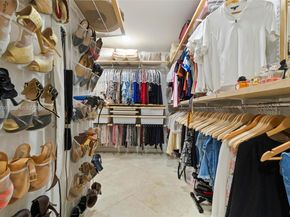 185 SW 130th Ave, Miami FL 33184