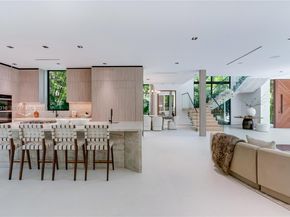 2800 Calusa St, Miami FL 33133