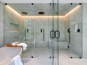 2800 Calusa St, Miami FL 33133