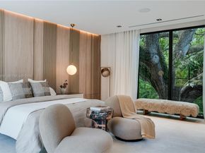 2800 Calusa St, Miami FL 33133