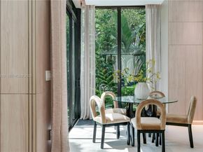 2800 Calusa St, Miami FL 33133