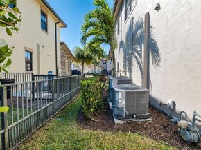 11475 E Watercrest Cir E, Parkland FL 33076
