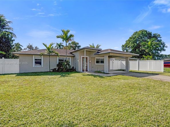 3350 Berkeley Blvd, Fort Lauderdale FL 33312