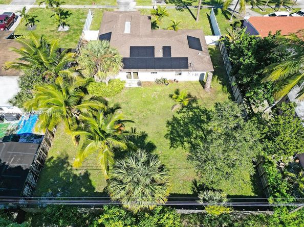 3350 Berkeley Blvd, Fort Lauderdale FL 33312