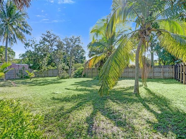 3350 Berkeley Blvd, Fort Lauderdale FL 33312