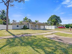 3350 Berkeley Blvd, Fort Lauderdale FL 33312