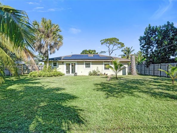 3350 Berkeley Blvd, Fort Lauderdale FL 33312