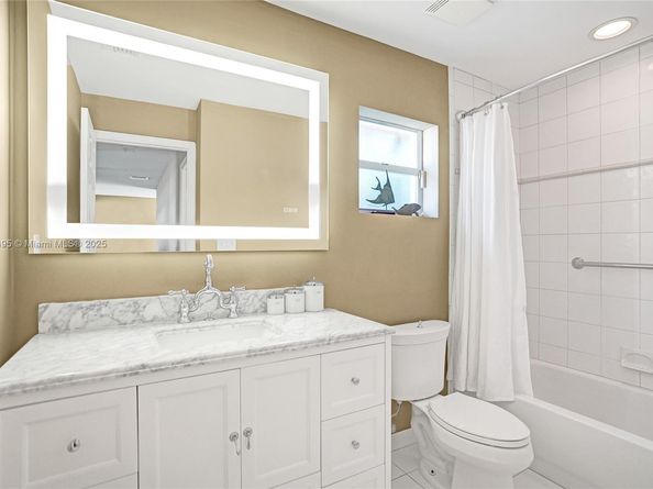 3350 Berkeley Blvd, Fort Lauderdale FL 33312