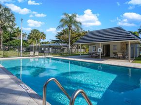 8134 SW 83rd St, Miami FL 33143