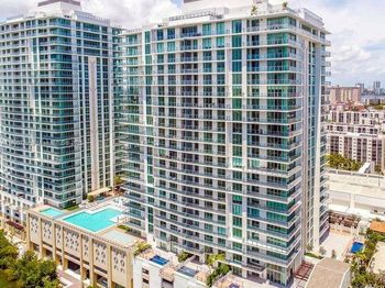 330 Sunny Isles Blvd