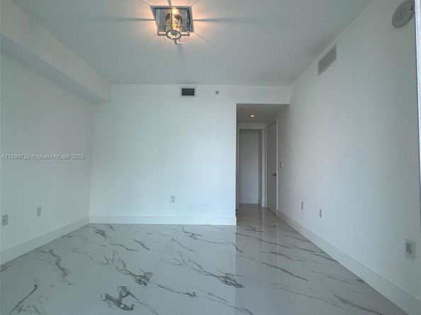330 Sunny Isles Blvd 51003, Sunny Isles Beach FL 33160
