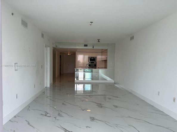 330 Sunny Isles Blvd 51003, Sunny Isles Beach FL 33160
