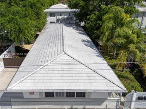 571 NE 67th St, Miami FL 33138