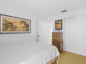 2601 NE 32nd St, Fort Lauderdale FL 33306