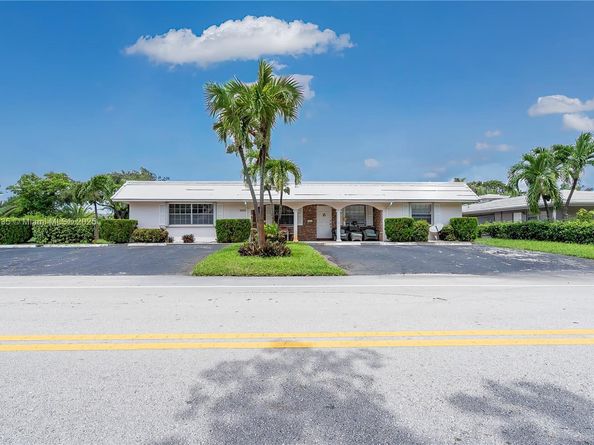 2601 NE 32nd St, Fort Lauderdale FL 33306
