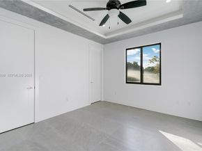 10398 SW 64th St, Miami FL 33173