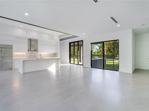 10398 SW 64th St, Miami FL 33173