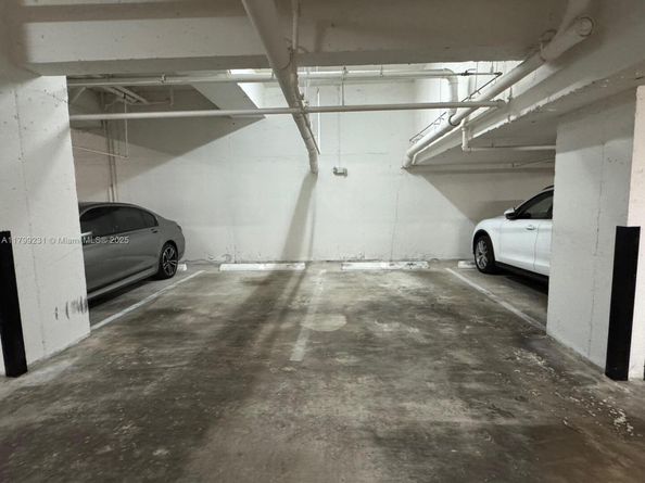 1400 Salzedo St 208, Coral Gables FL 33134