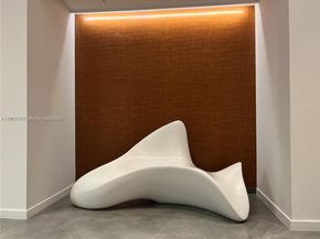 350 S Miami Ave 1907, Miami FL 33130