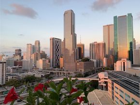 350 S Miami Ave 1907, Miami FL 33130