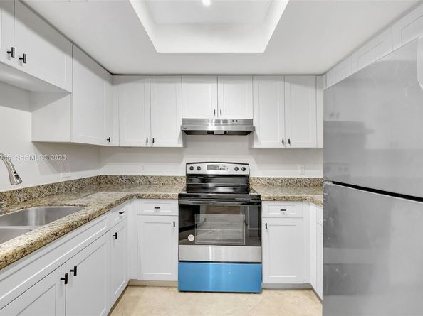 2009 SE 10th Ave 302, Fort Lauderdale FL 33316