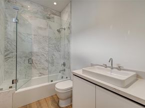 2980 Coconut Ave, Miami FL 33133