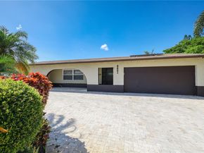 8801 NW 5th St, Pembroke Pines FL 33024