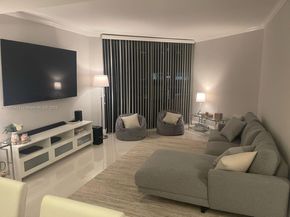 3610 Yacht Club Dr 215, Aventura FL 33180