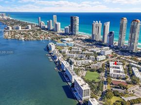 201 178th Dr 308, Sunny Isles Beach FL 33160