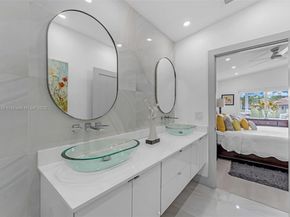 16300 SW 102nd St, Miami FL 33196