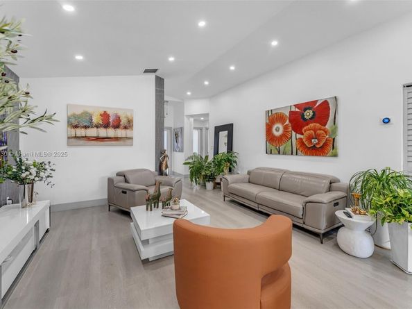 16300 SW 102nd St, Miami FL 33196