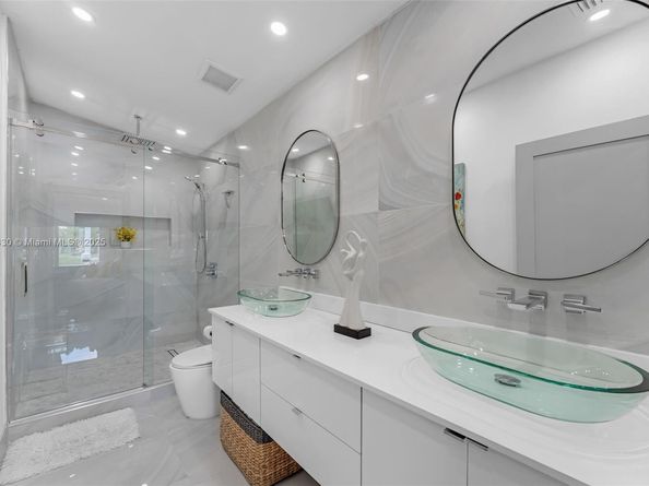 16300 SW 102nd St, Miami FL 33196