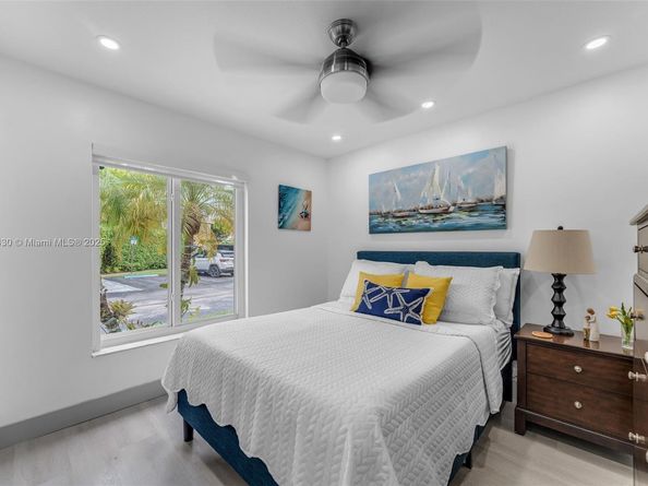 16300 SW 102nd St, Miami FL 33196