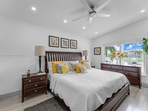 16300 SW 102nd St, Miami FL 33196